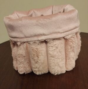 Pink Faux Fur Women's Accessory Basket